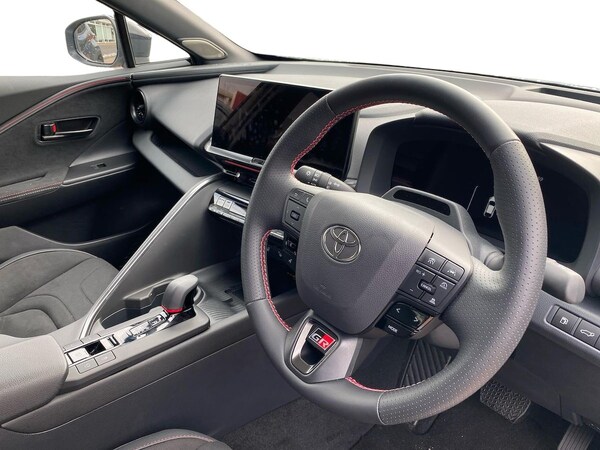Used Toyota C-HR 2025 for sale - 75490471: Photo 15
