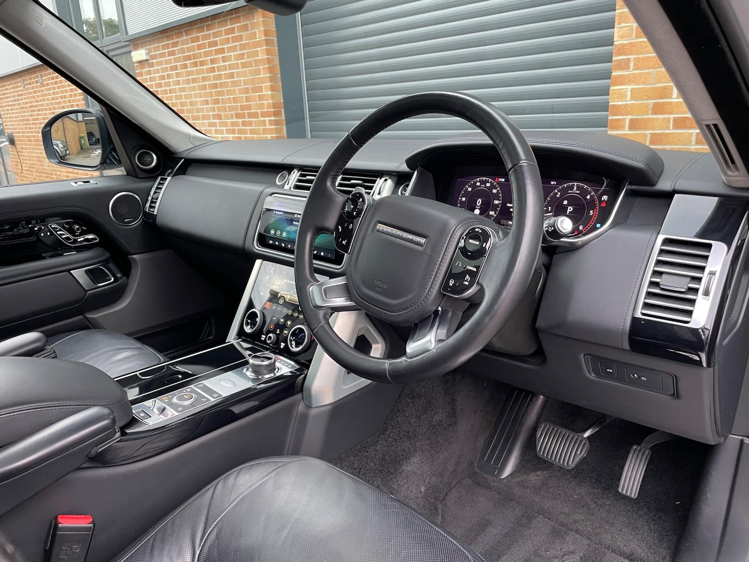 Used Land Rover Range Rover 2018 for sale - 76824025: Photo 11