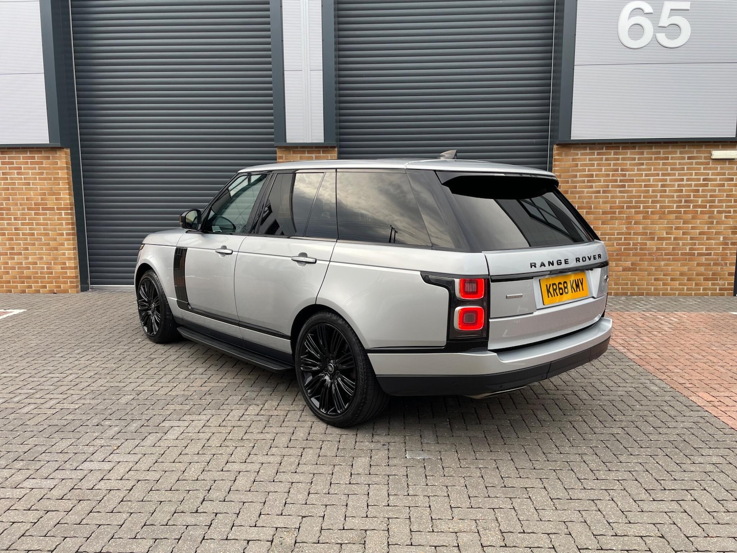 Used Land Rover Range Rover 2018 for sale - 76824025: Photo 4