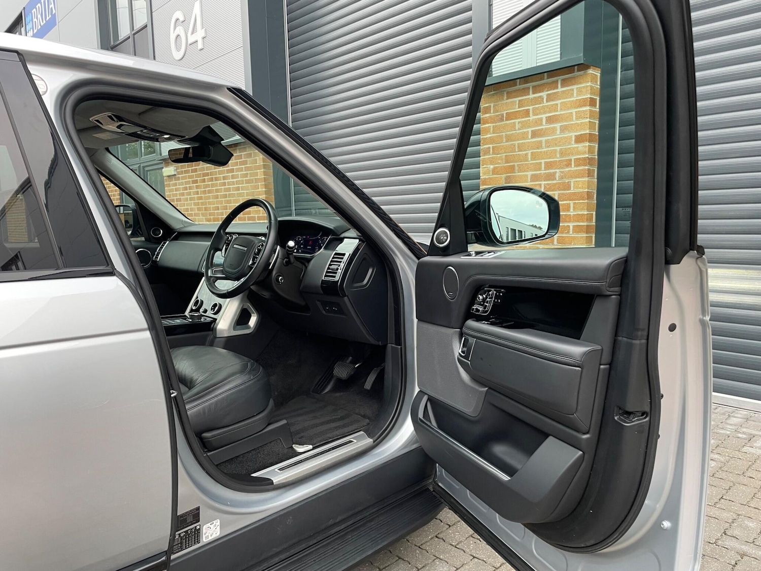 Used Land Rover Range Rover 2018 for sale - 76824025: Photo 7