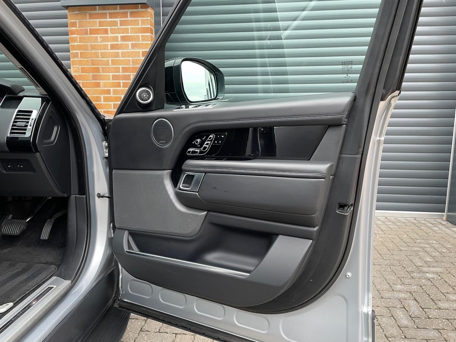 Used Land Rover Range Rover 2018 for sale - 76824025: Photo 8