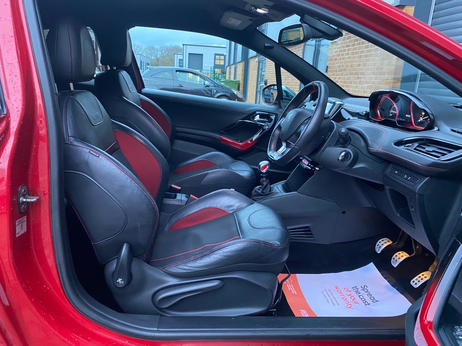 Used Peugeot 208 2013 for sale - 77033145: Photo 14