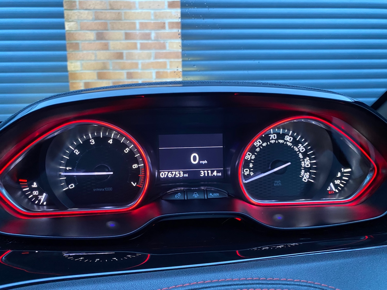 Used Peugeot 208 2013 for sale - 77033145: Photo 16