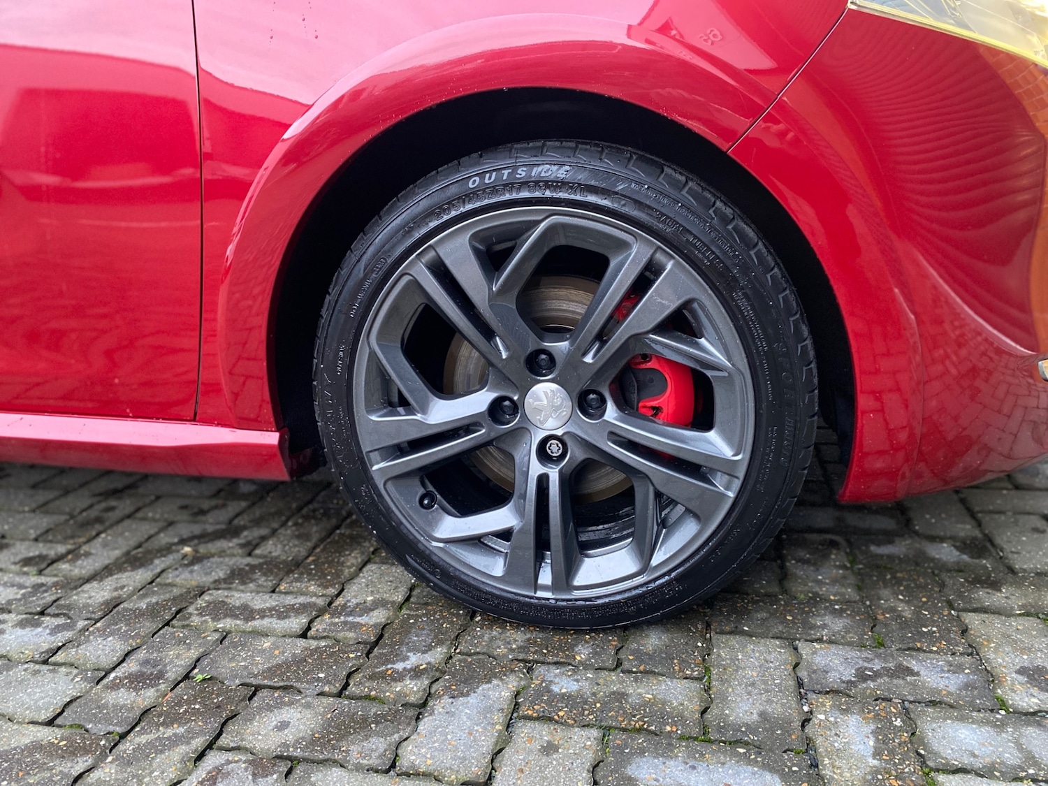 Used Peugeot 208 2013 for sale - 77033145: Photo 19