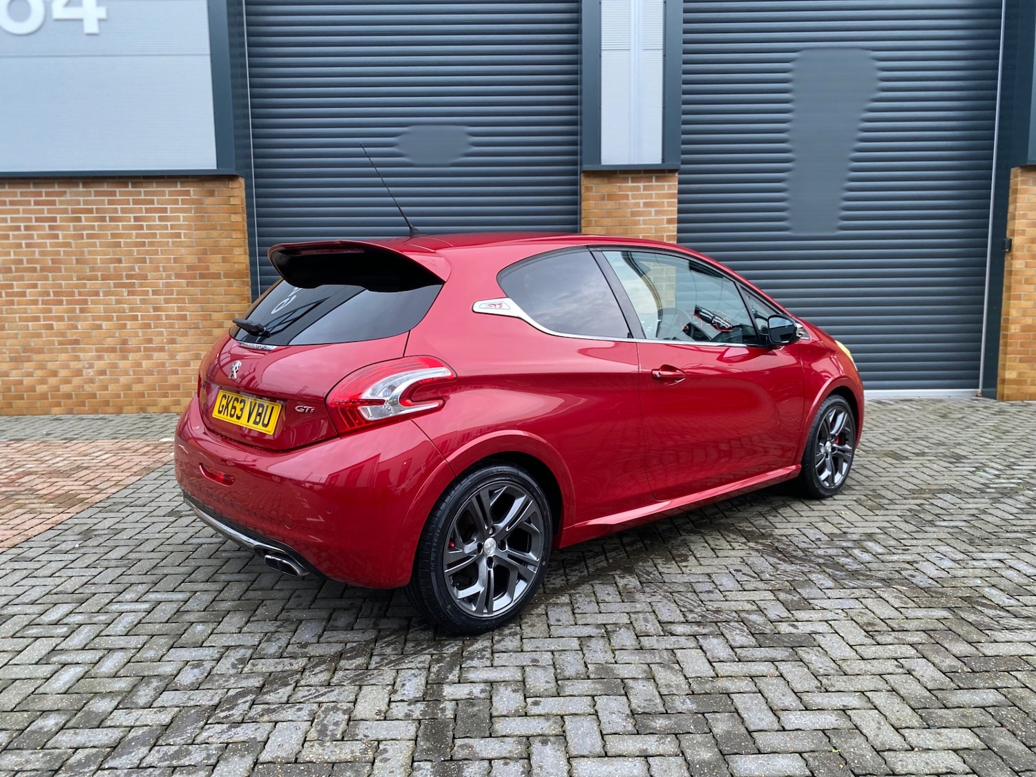 Used Peugeot 208 2013 for sale - 77033145: Photo 3