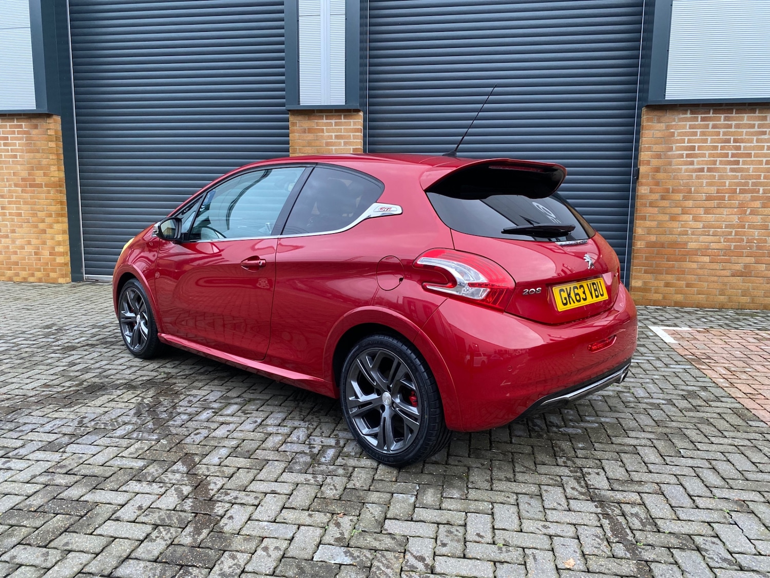 Used Peugeot 208 2013 for sale - 77033145: Photo 4