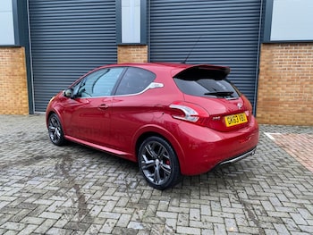 Used Peugeot 208 2013 for sale - 77033145: Photo