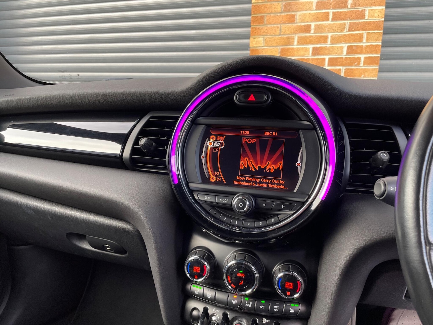 Used MINI Convertible 2016 for sale - 76825134: Photo 17