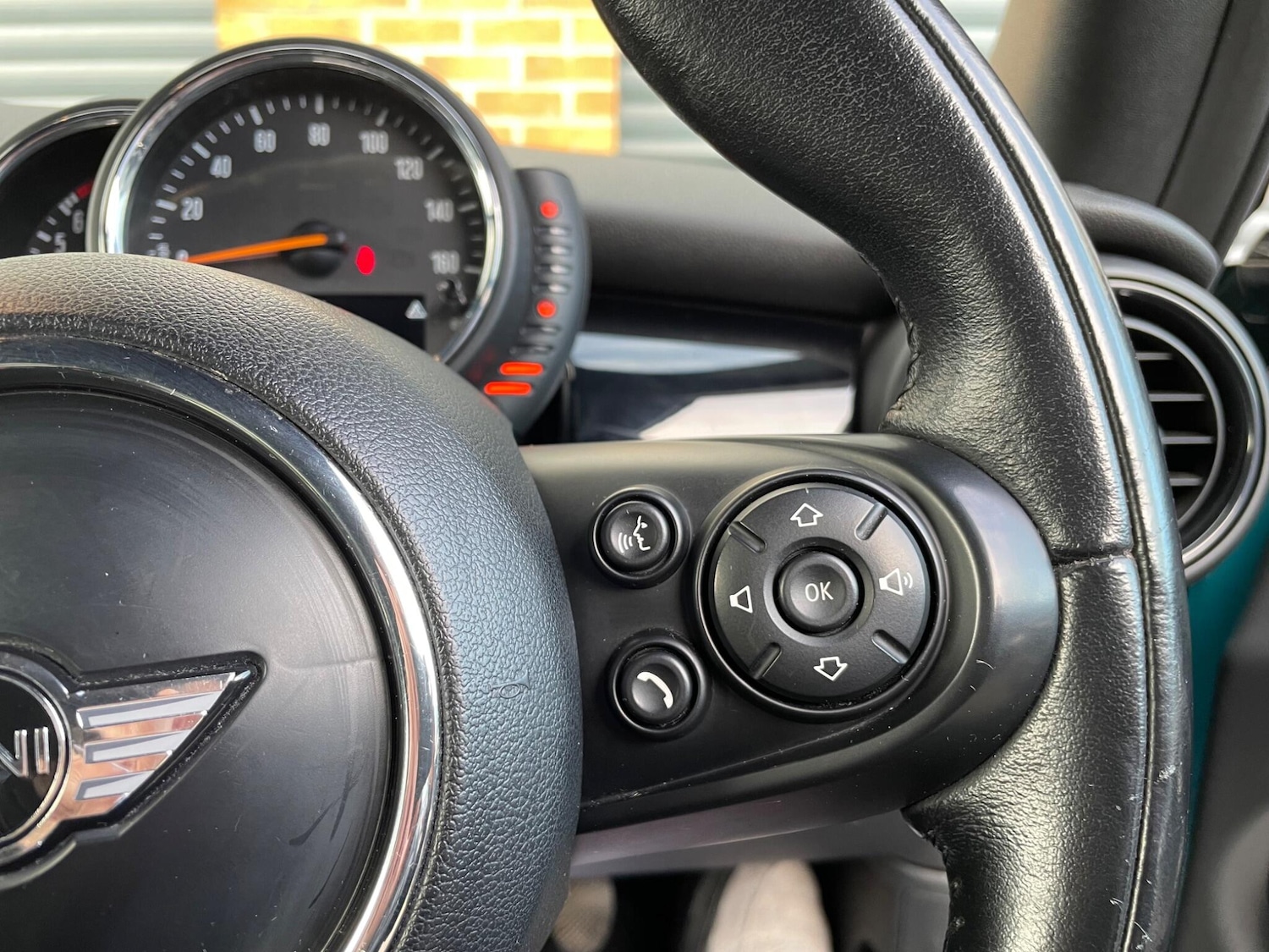 Used MINI Convertible 2016 for sale - 76825134: Photo 22