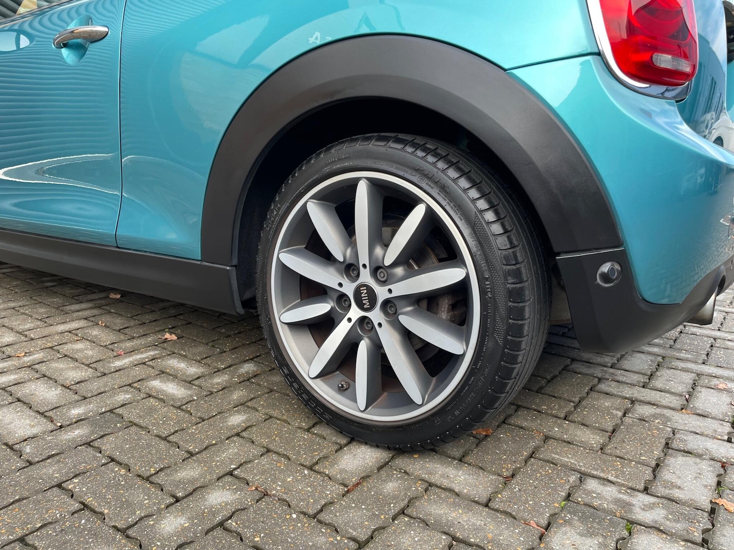 Used MINI Convertible 2016 for sale - 76825134: Photo 28