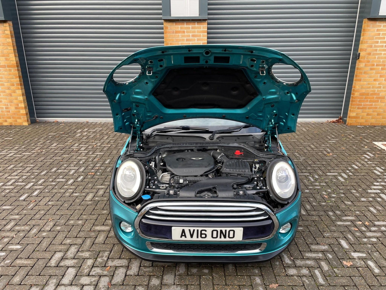 Used MINI Convertible 2016 for sale - 76825134: Photo 37