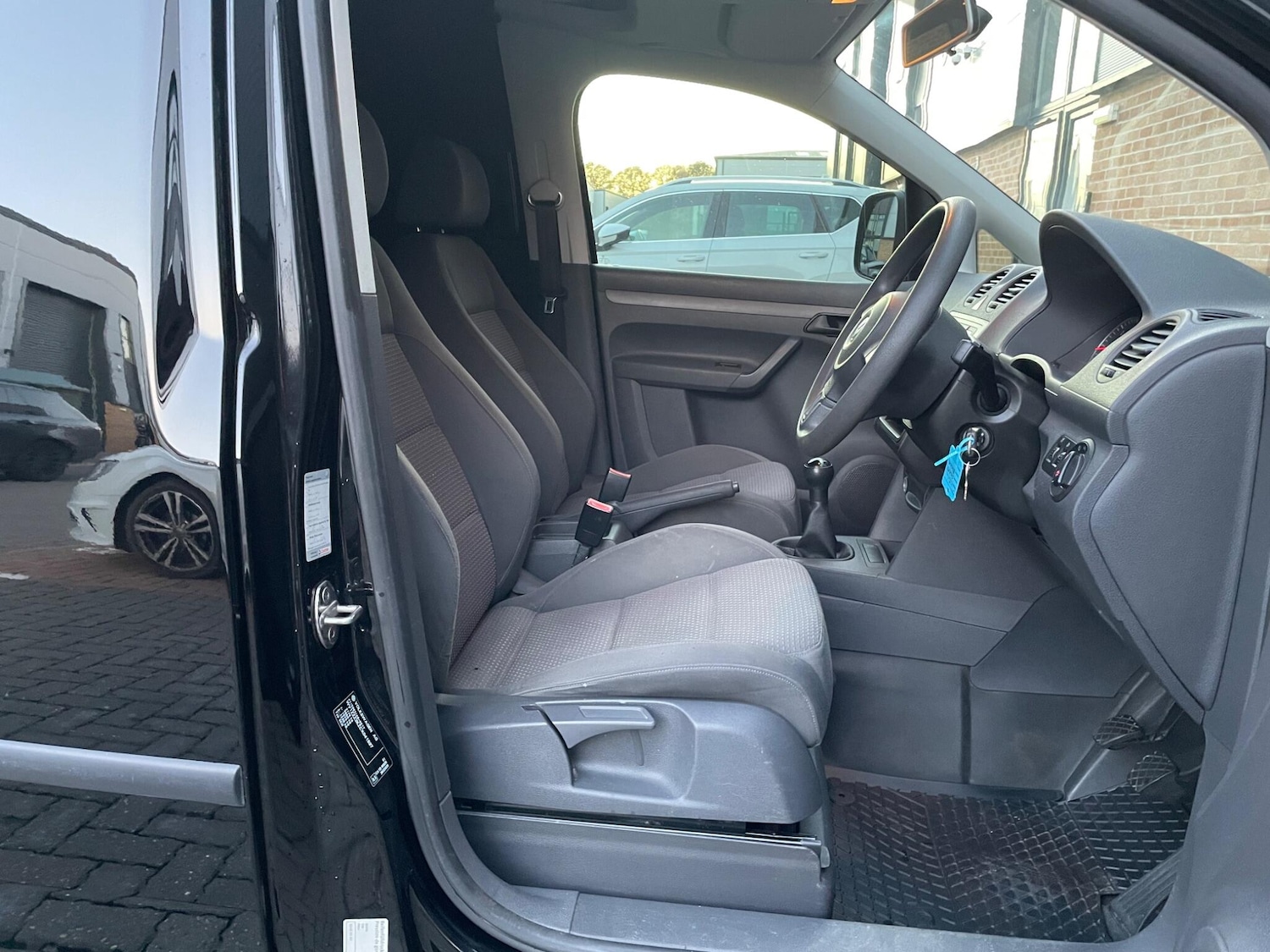 Used Volkswagen Caddy 2011 for sale - 76824476: Photo 15