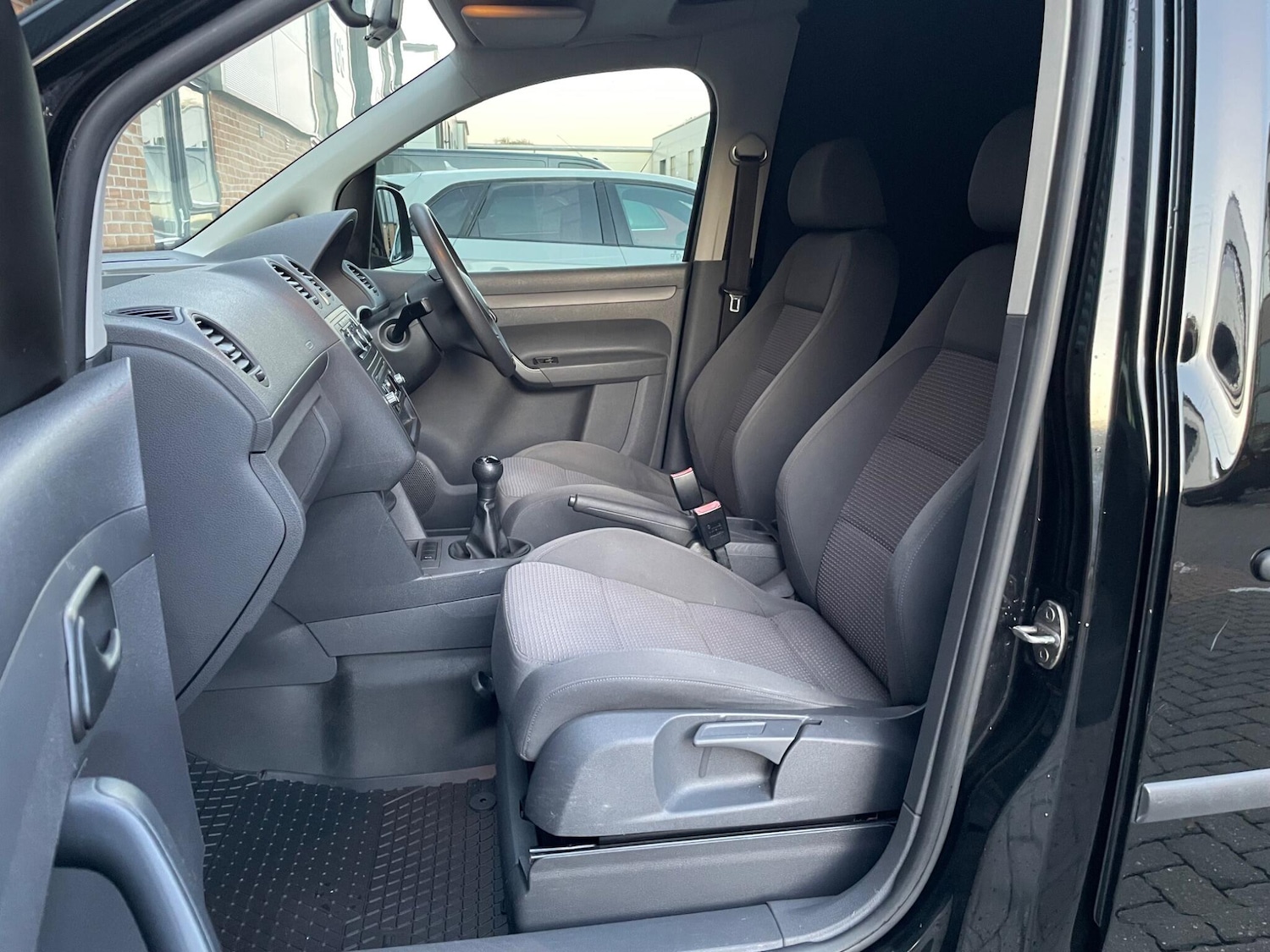 Used Volkswagen Caddy 2011 for sale - 76824476: Photo 17