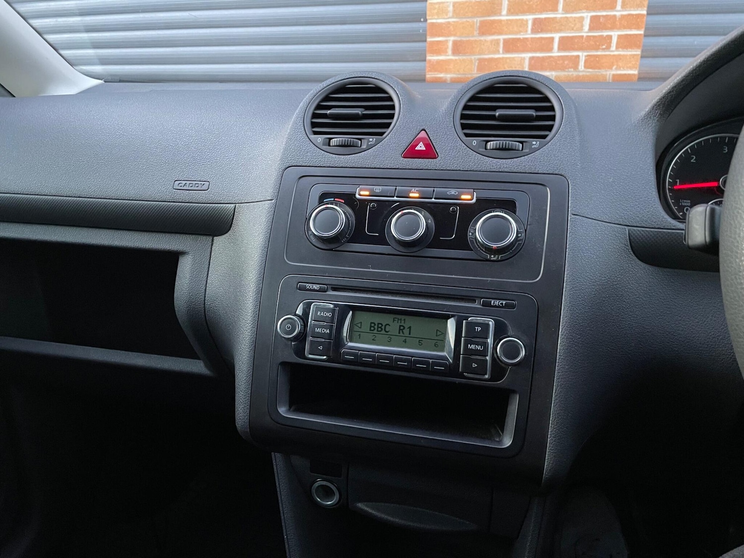 Used Volkswagen Caddy 2011 for sale - 76824476: Photo 27