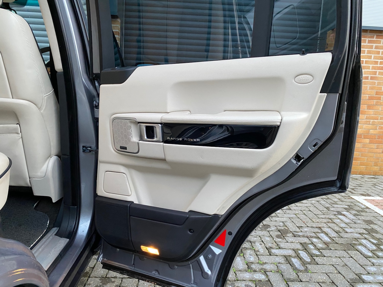 Used Land Rover Range Rover 2012 for sale - 77033377: Photo 16