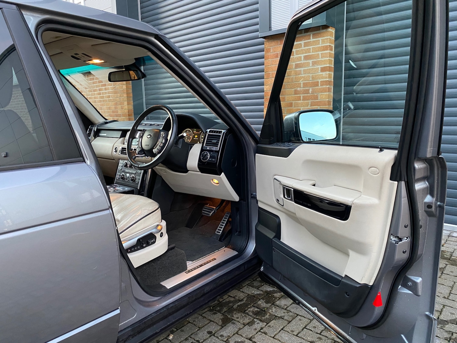 Used Land Rover Range Rover 2012 for sale - 77033377: Photo 22