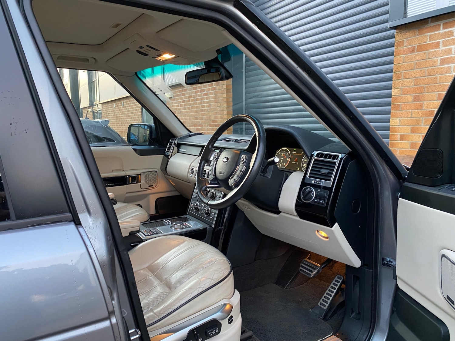 Used Land Rover Range Rover 2012 for sale - 77033377: Photo 24