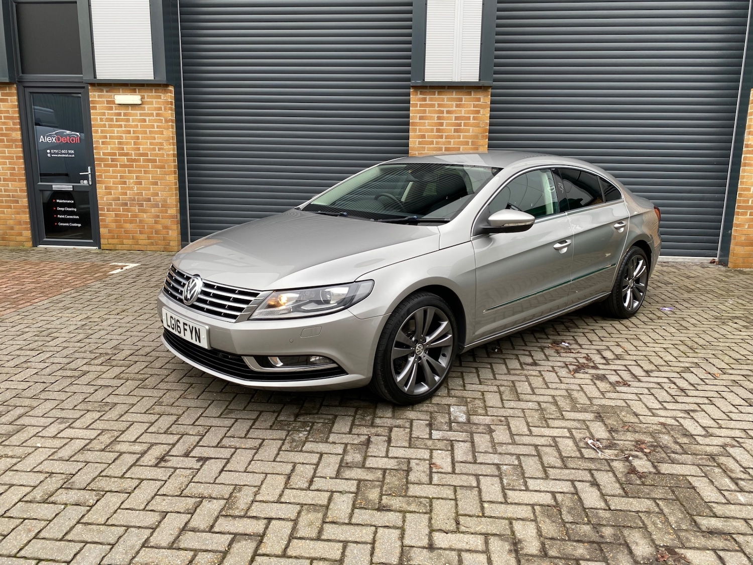 Used Volkswagen CC 2016 for sale - 77662140: Photo 2
