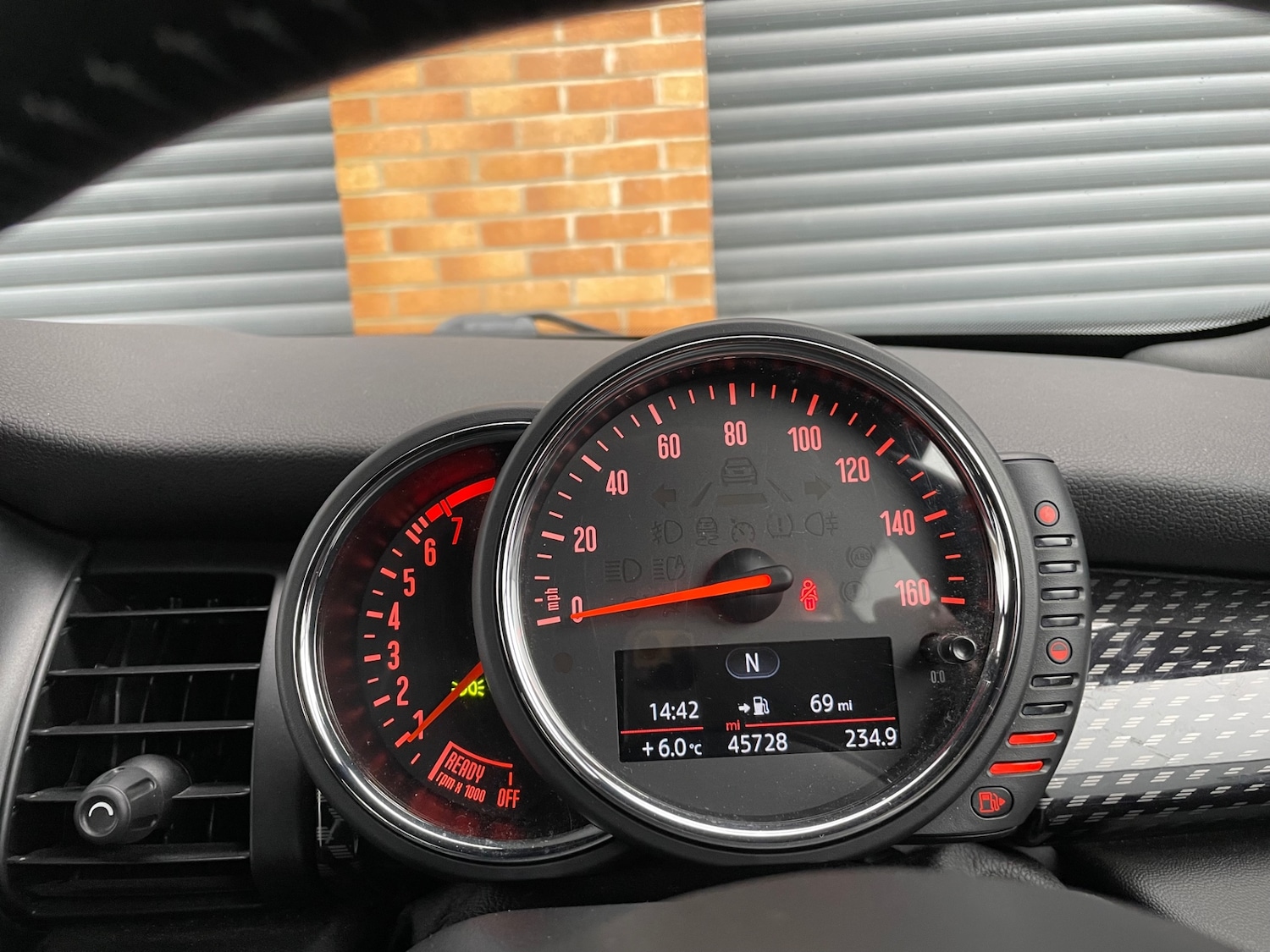 Used MINI Convertible 2016 for sale - 77490123: Photo 18