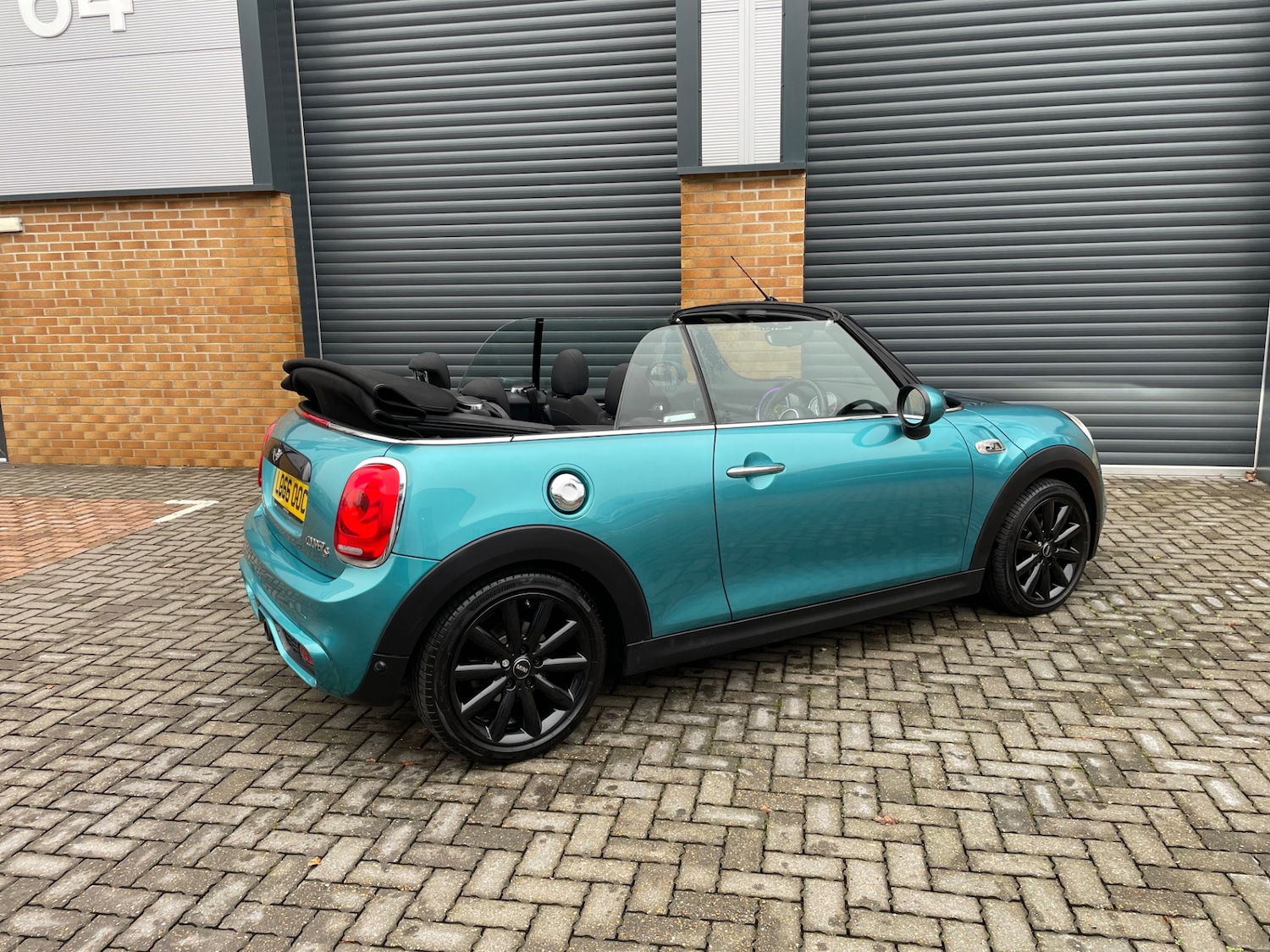 Used MINI Convertible 2016 for sale - 77490123: Photo 9