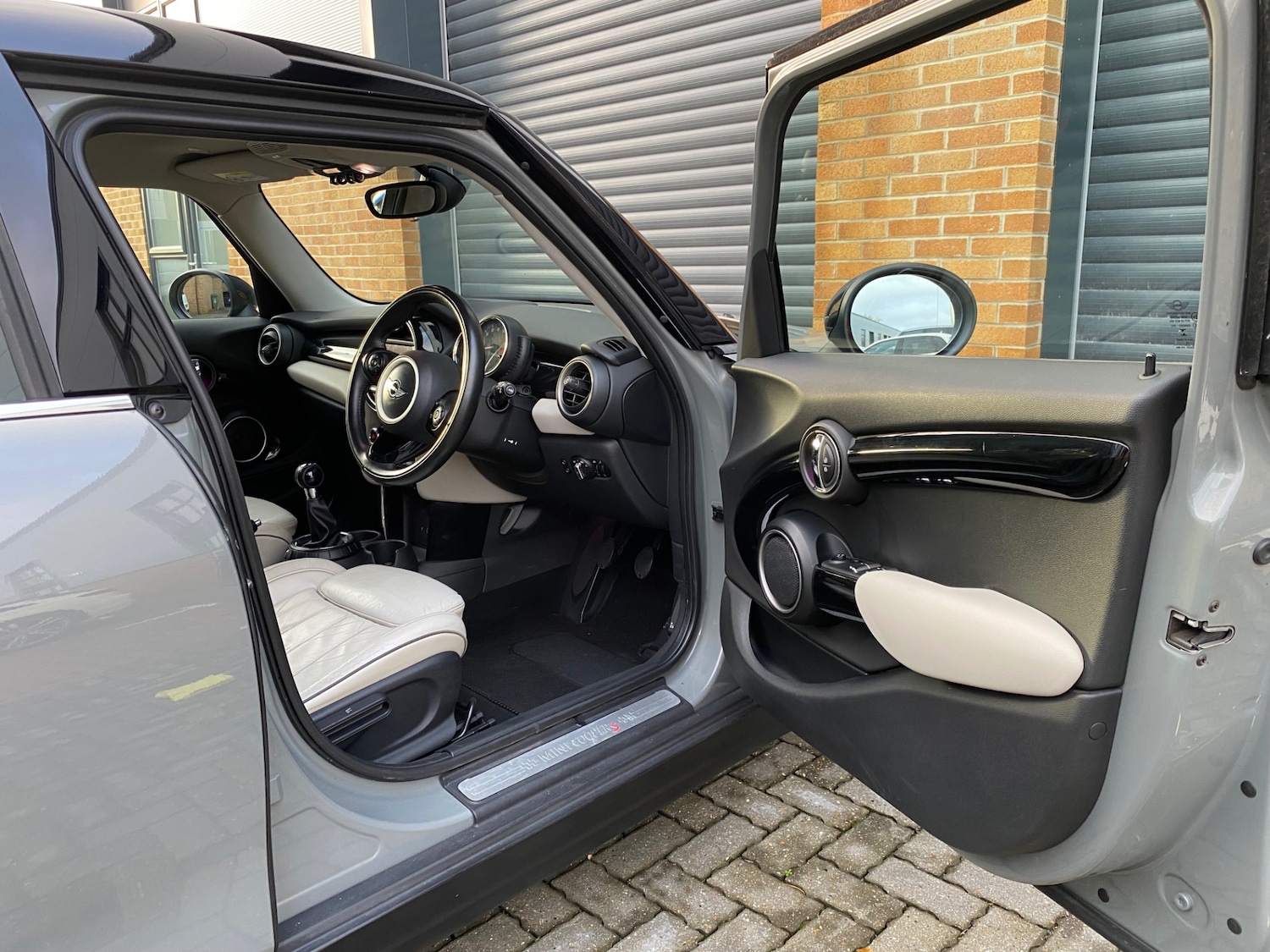 Used MINI Hatch 2015 for sale - 76859281: Photo 23