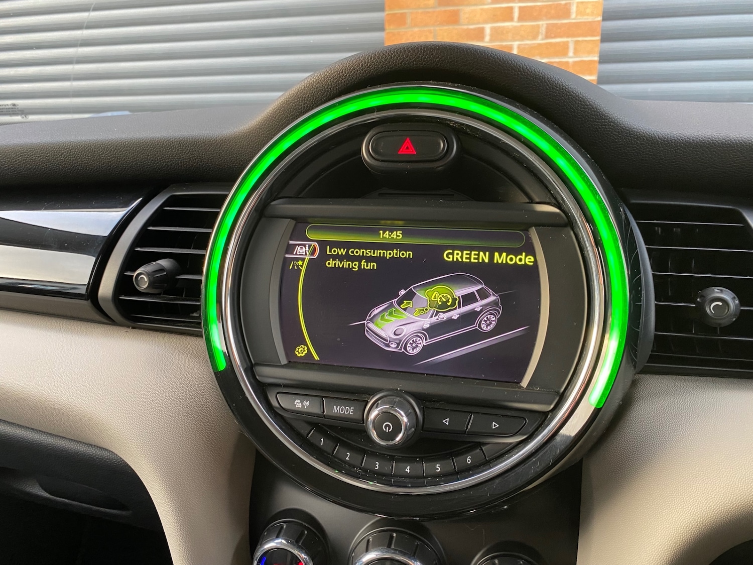 Used MINI Hatch 2015 for sale - 76859281: Photo 37