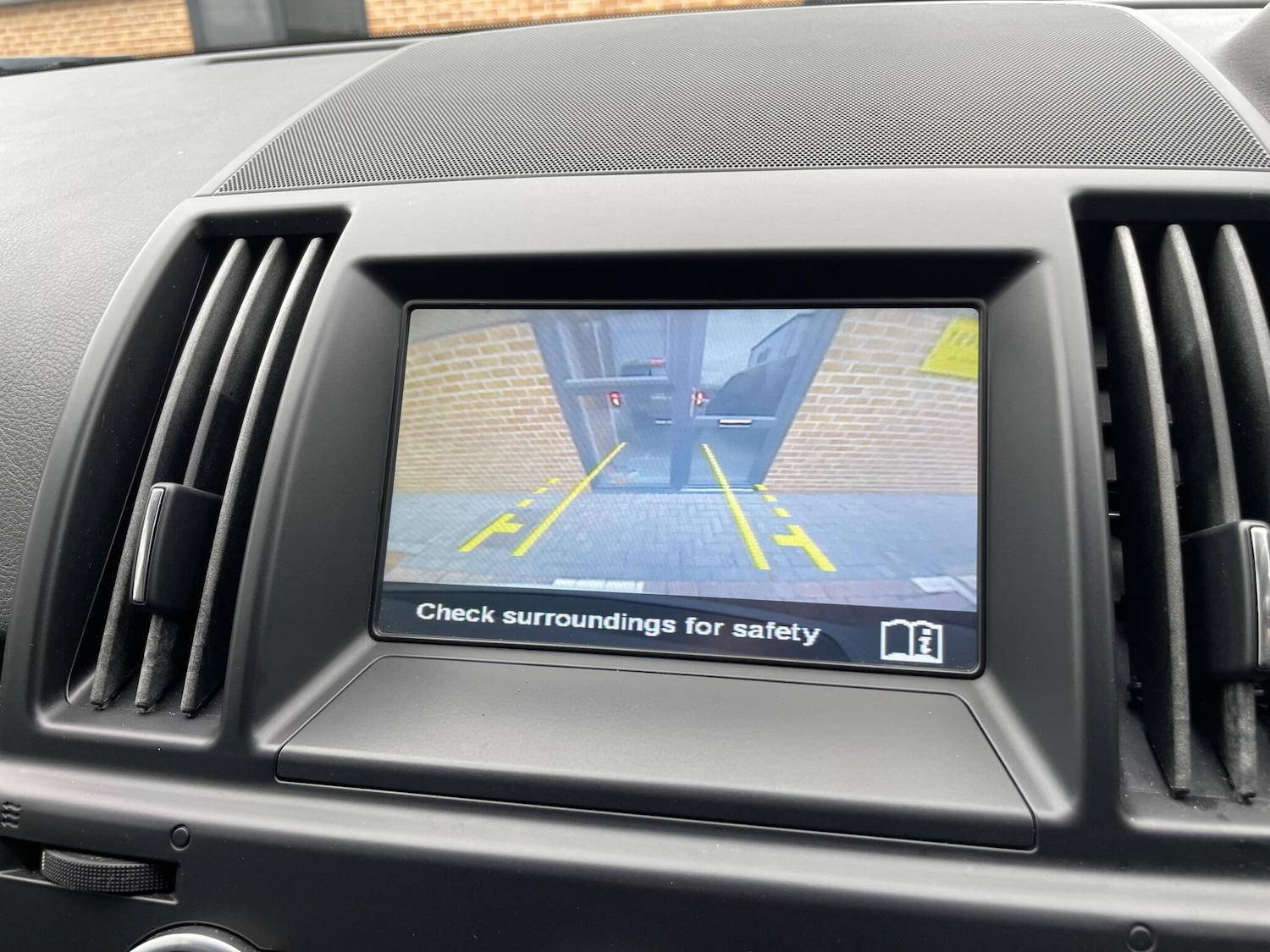 Used Land Rover Freelander 2013 for sale - 76825157: Photo 28