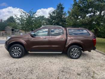 Used Nissan Navara 2017 for sale - 75065123: Photo