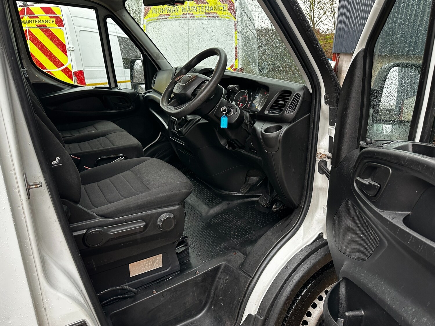 Used Iveco Daily 2022 for sale - 77461250: Photo 2