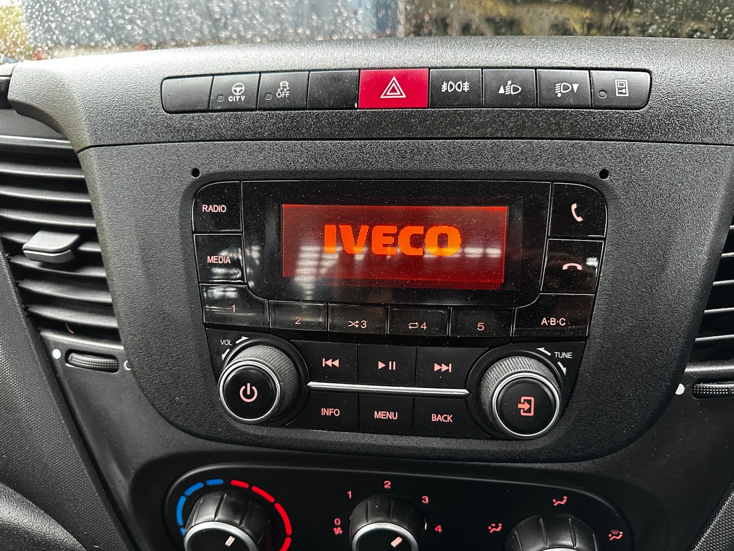 Used Iveco Daily 2022 for sale - 77461250: Photo 9