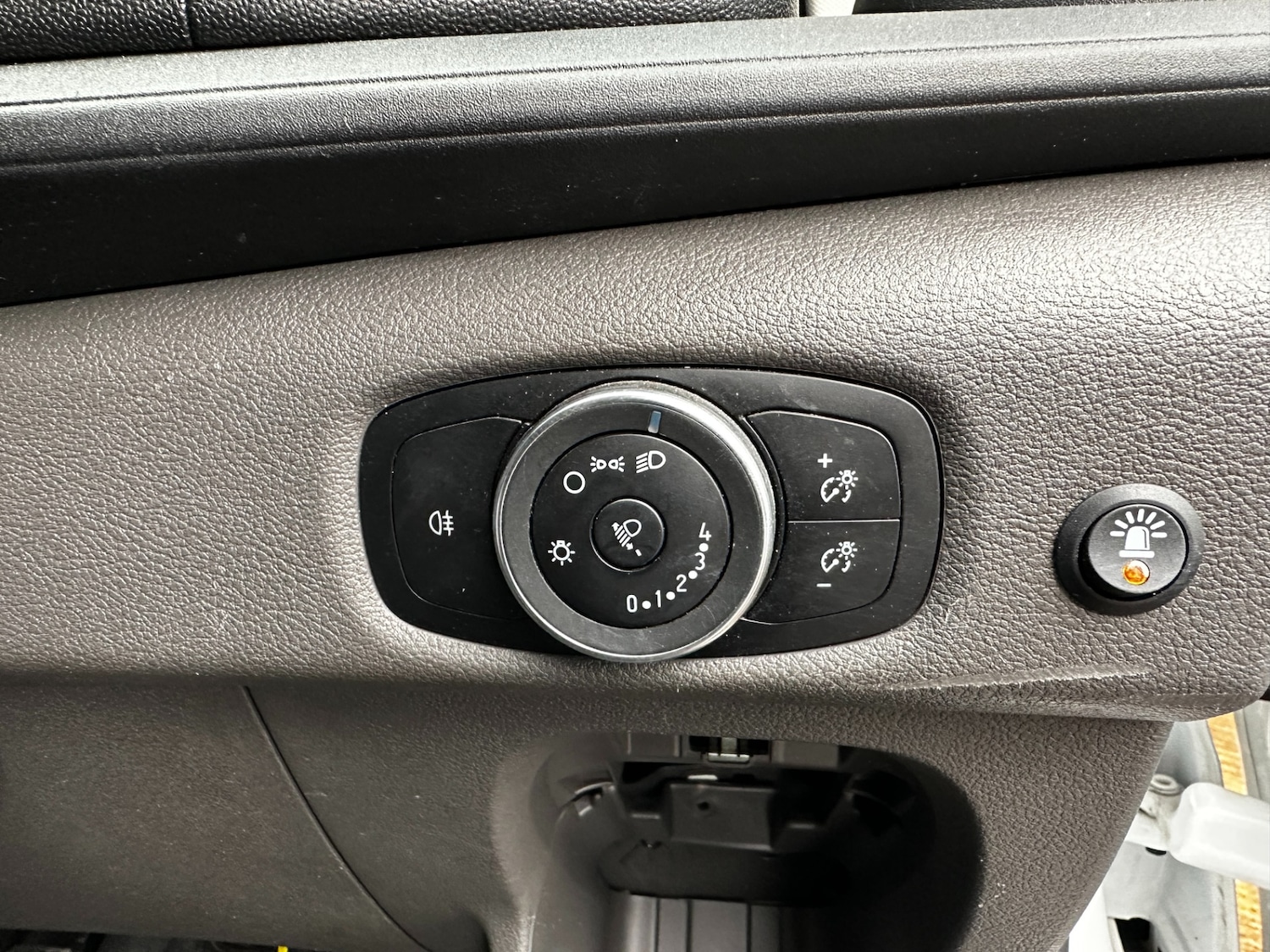 Used Ford Transit 2023 for sale - 76737309: Photo 10