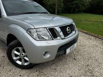 Used Nissan Navara 2015 for sale - 74792548: Photo
