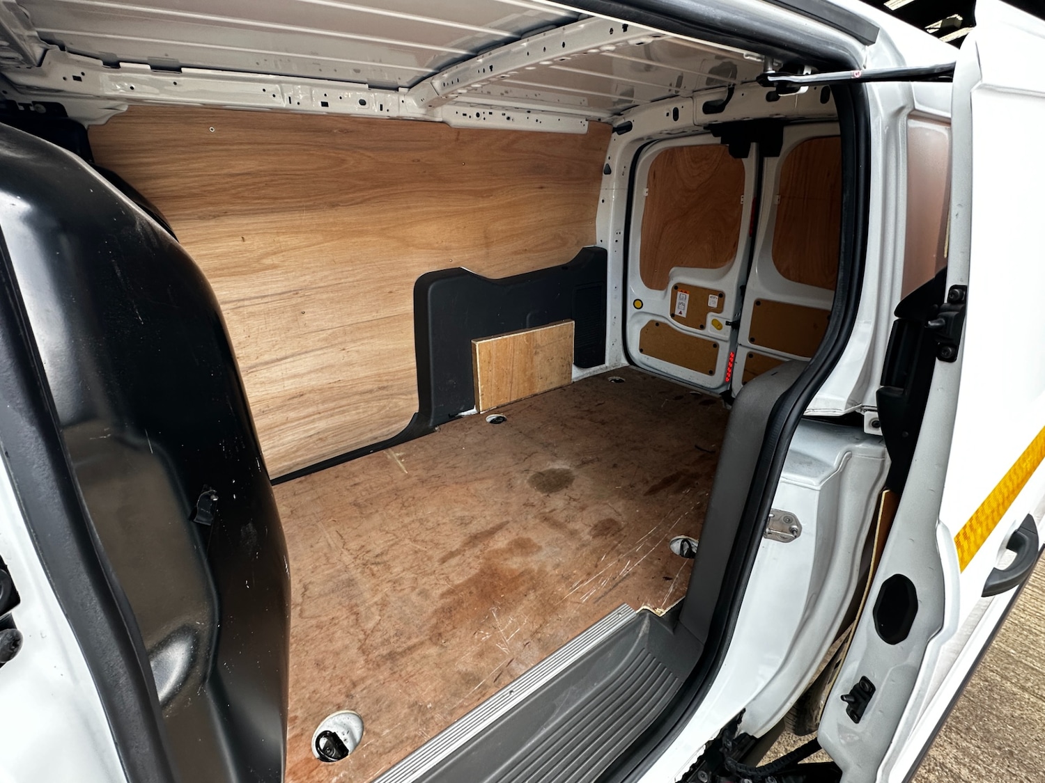 Used Ford Transit Connect 2021 for sale - 76192235: Photo 28