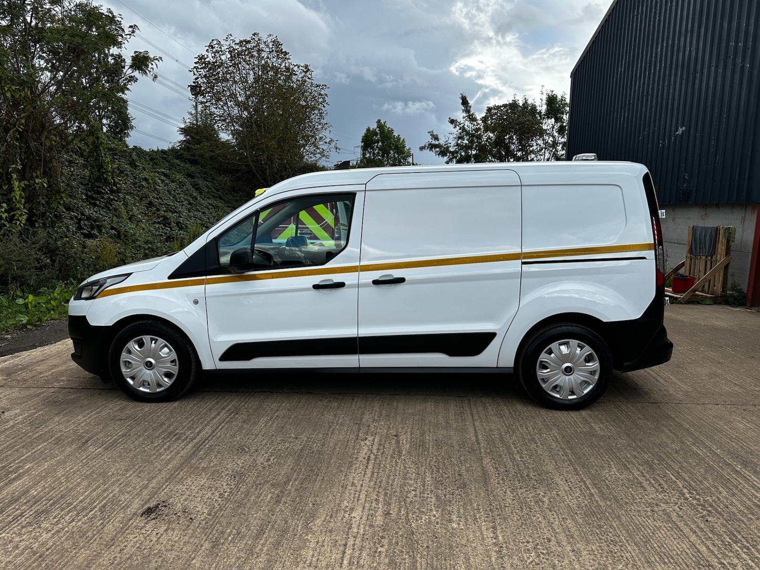 Used Ford Transit Connect 2021 for sale - 76192235: Photo 8
