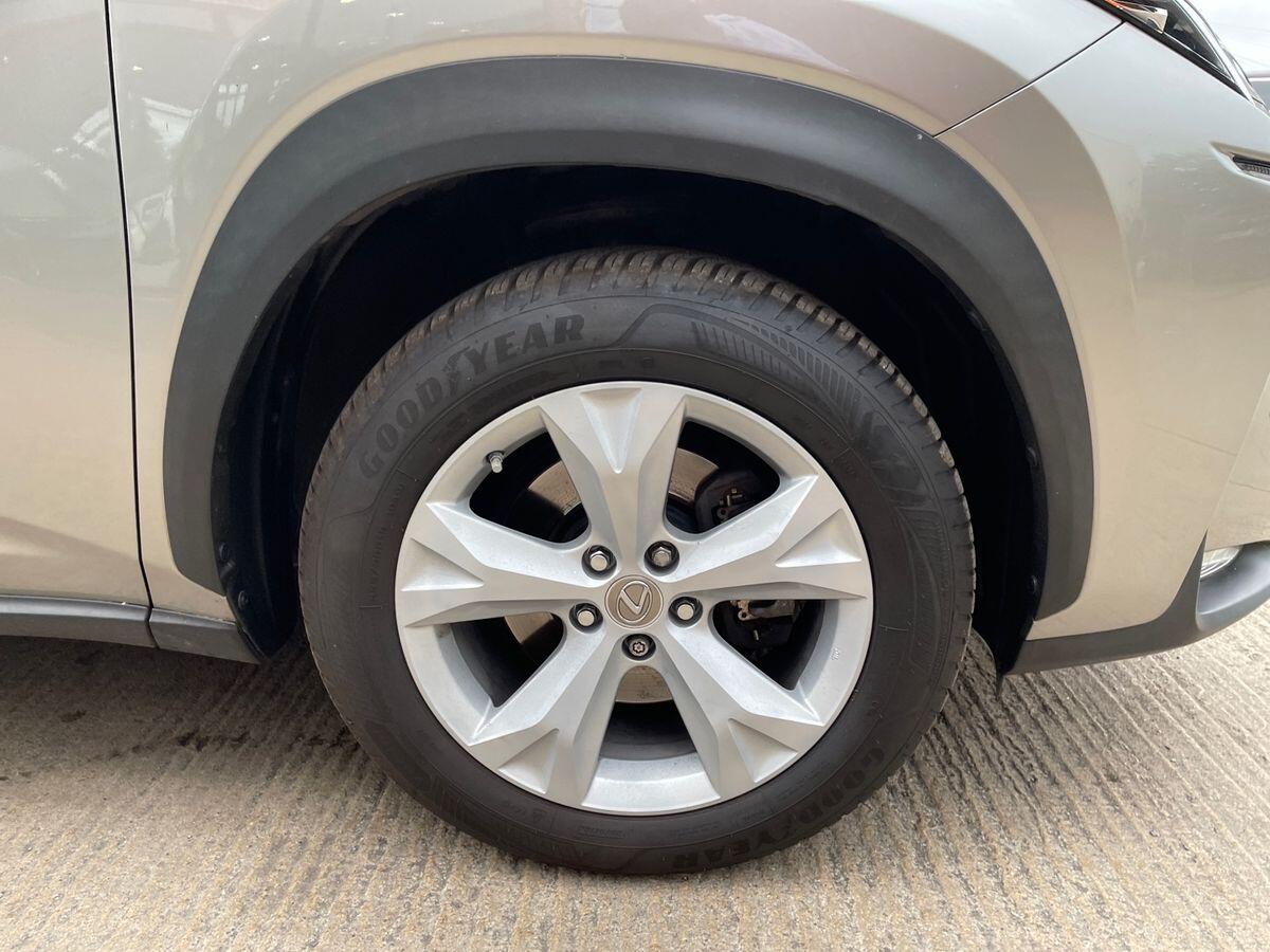 Used Lexus NX 2017 for sale - 76935921: Photo 9