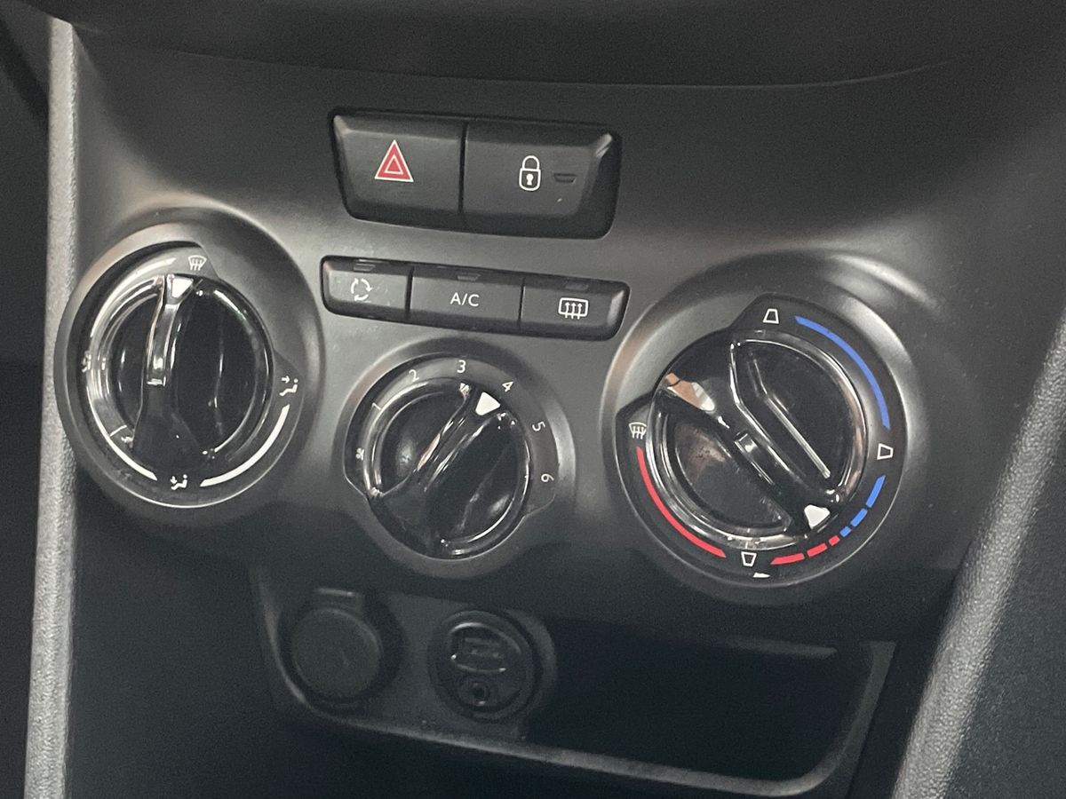 Used Peugeot 208 2017 for sale - 77002473: Photo 18