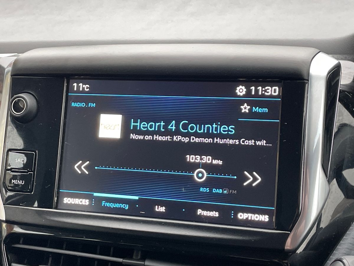 Used Peugeot 208 2017 for sale - 77002473: Photo 26