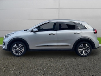 Used Kia Niro 2020 for sale - 77660432: Photo