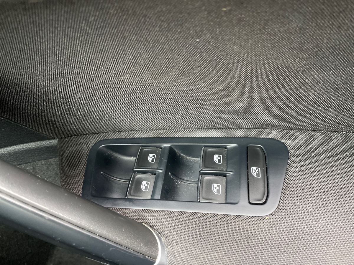 Used Volkswagen Golf 2019 for sale - 77002405: Photo 20