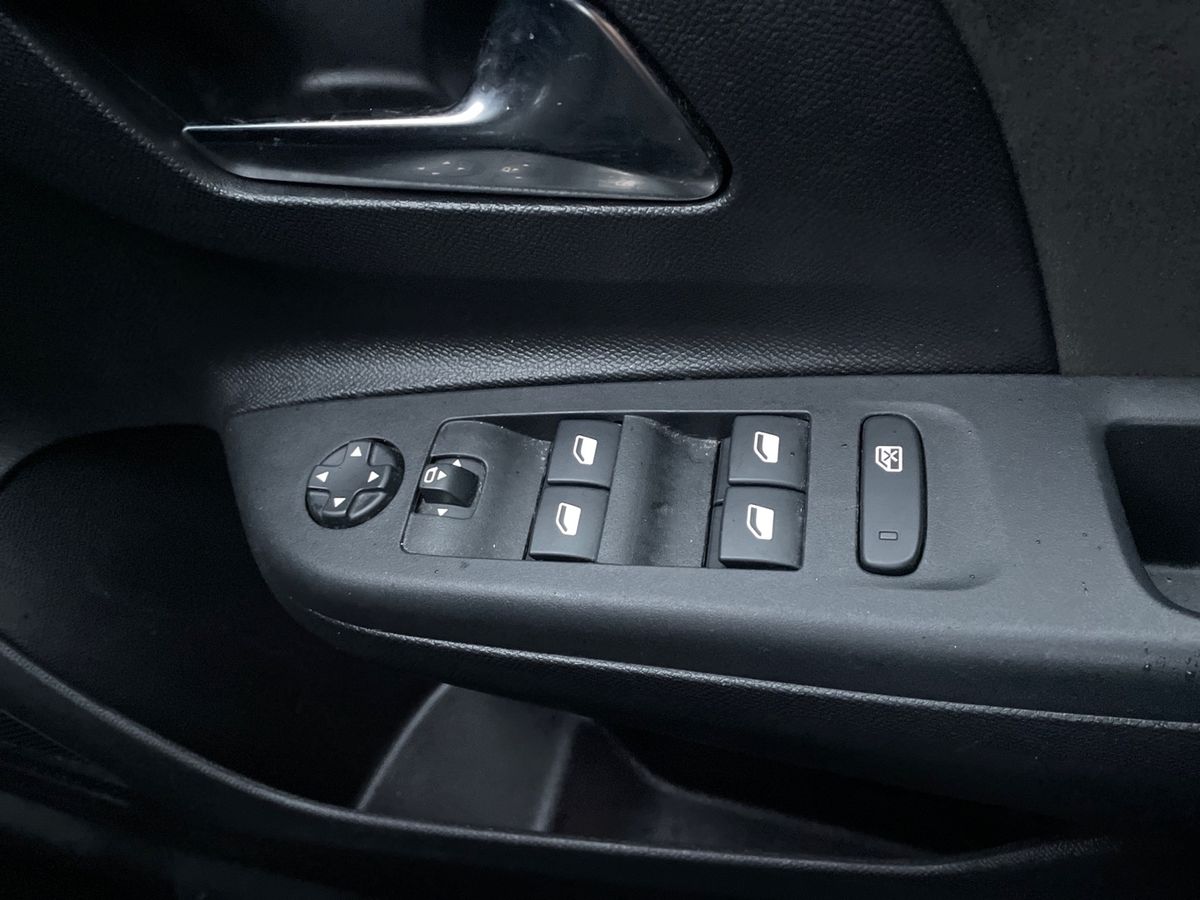 Used Vauxhall Corsa 2023 for sale - 77428100: Photo 20