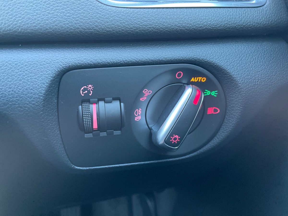 Used Audi Q3 2018 for sale - 77082616: Photo 27