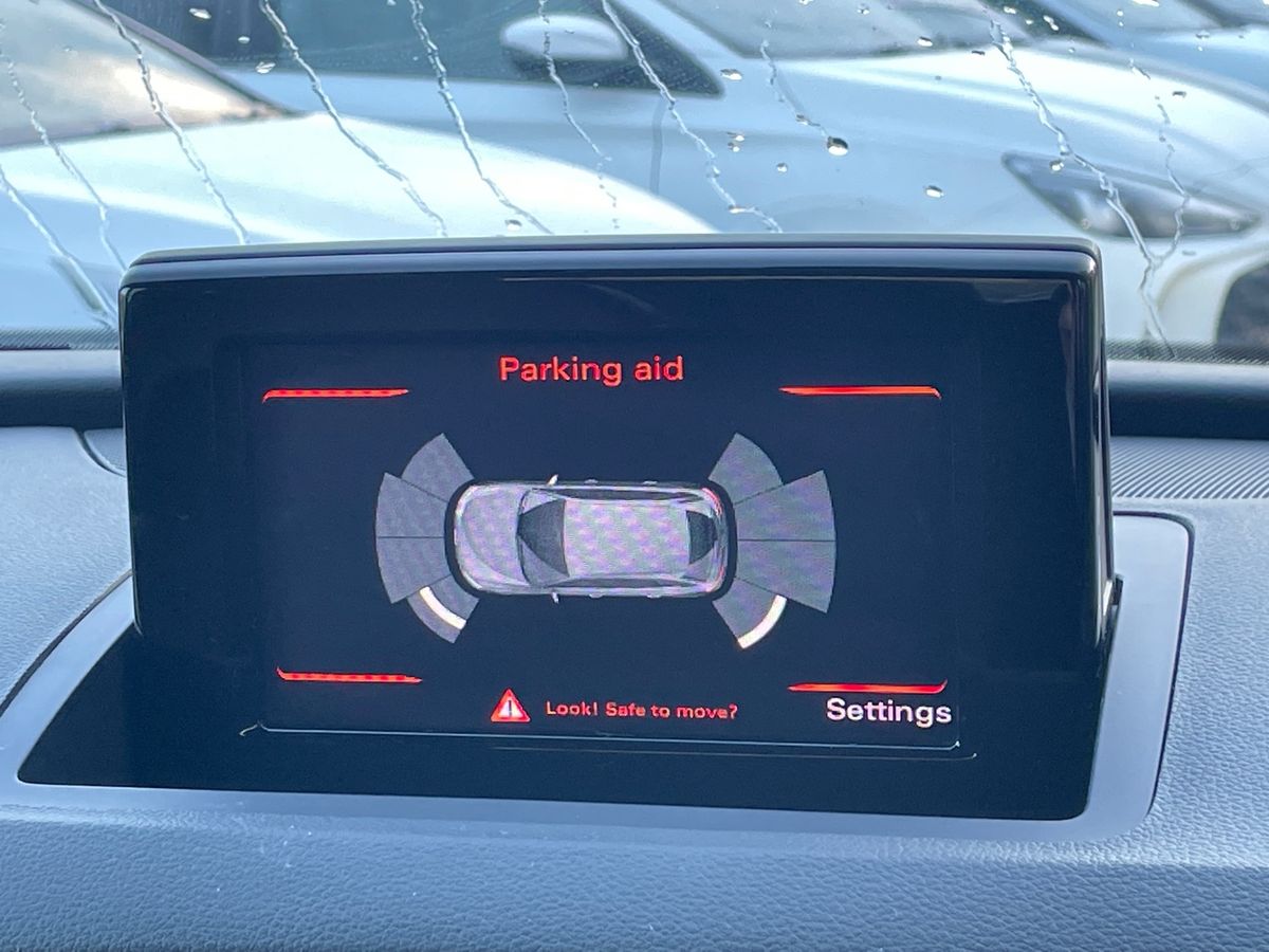 Used Audi Q3 2018 for sale - 77082616: Photo 31