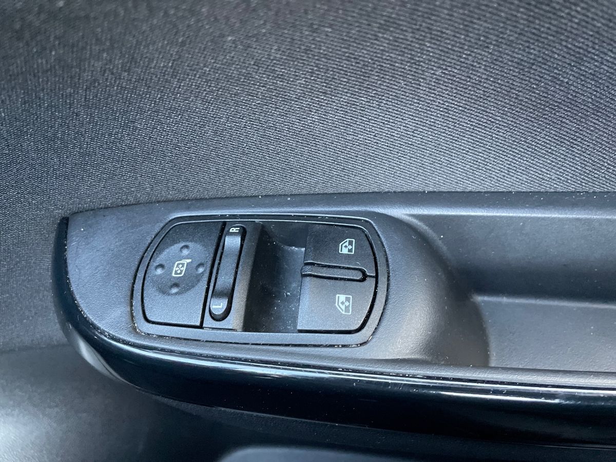 Used Vauxhall Corsa 2018 for sale - 77269271: Photo 20