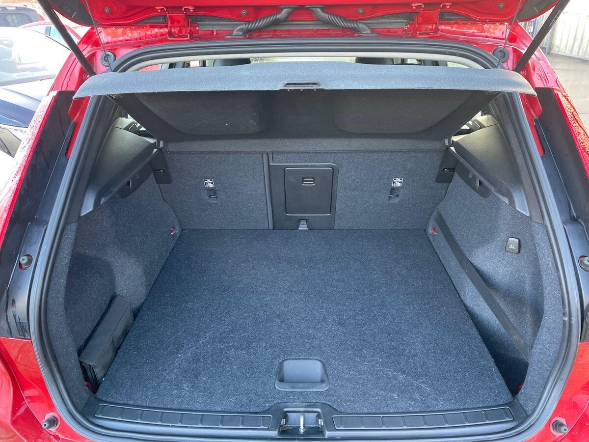 Used Volvo XC40 2020 for sale - 76850310: Photo 12