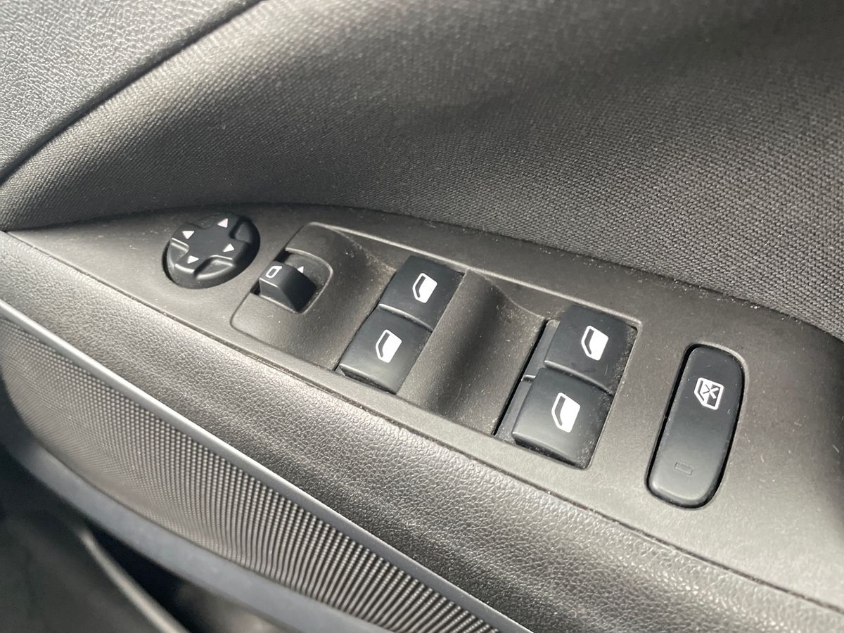 Used Vauxhall Crossland X 2019 for sale - 77786090: Photo 20