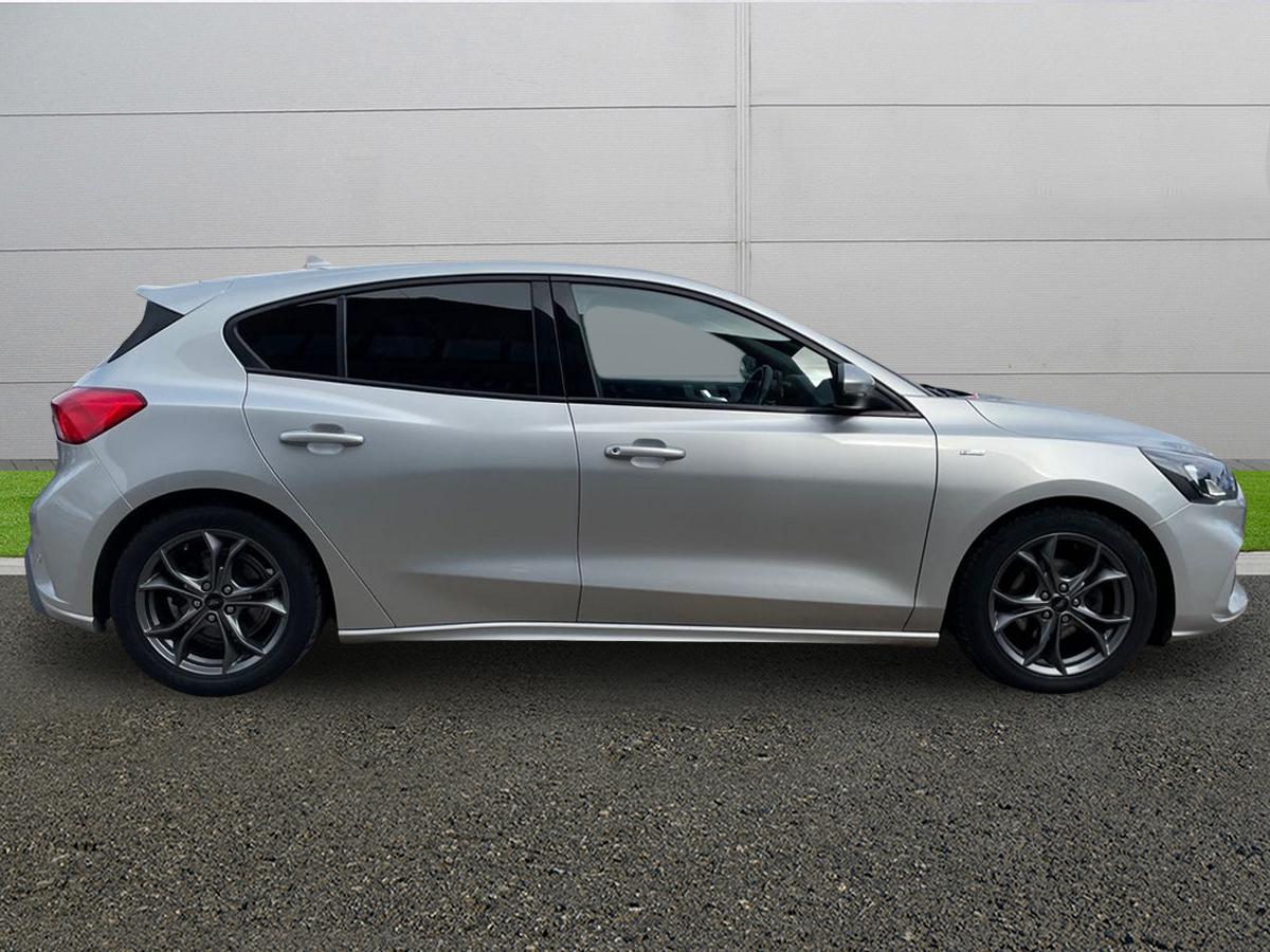 Used Ford Focus 2019 for sale - 77739907: Photo 8