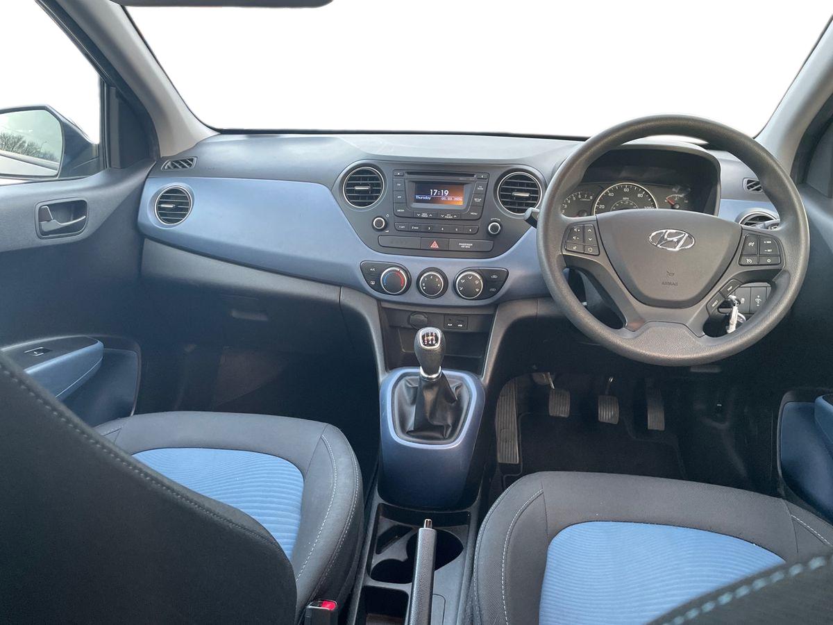 Used Hyundai i10 2015 for sale - 77771261: Photo 13