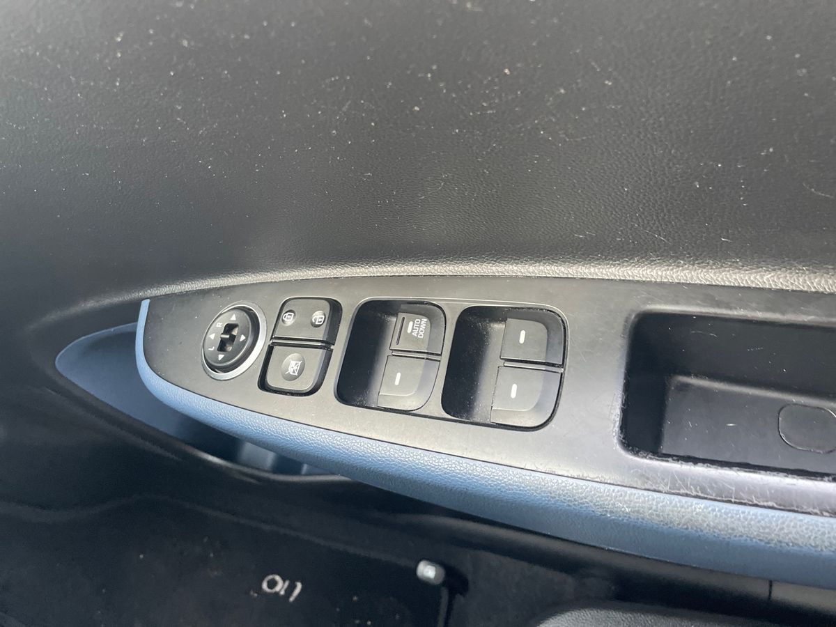 Used Hyundai i10 2015 for sale - 77771261: Photo 20