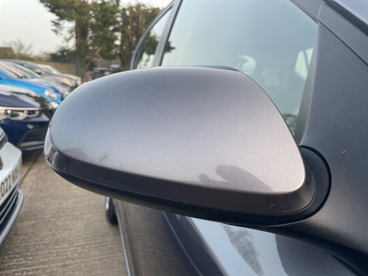 Used Hyundai i10 2015 for sale - 77771261: Photo 22