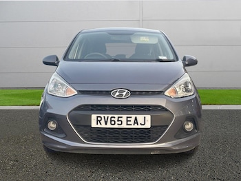 Used Hyundai i10 2015 for sale - 77771261: Photo